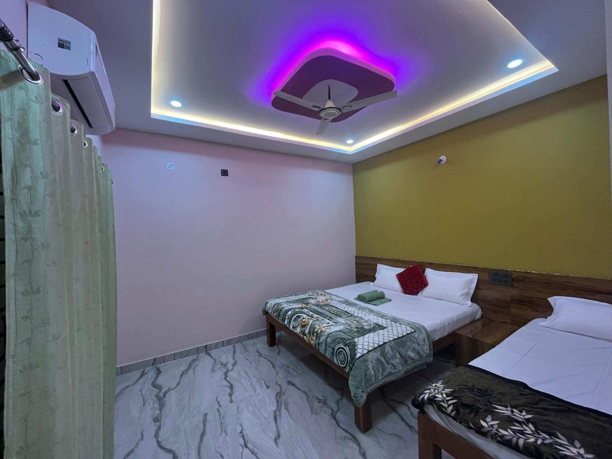Manoj Homestay Hampi Zewnętrze zdjęcie