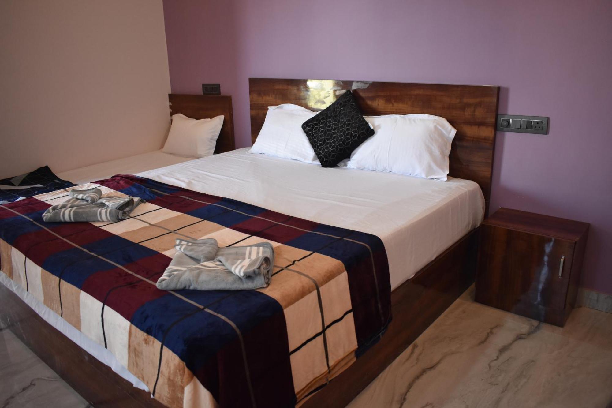 Manoj Homestay Hampi Zewnętrze zdjęcie