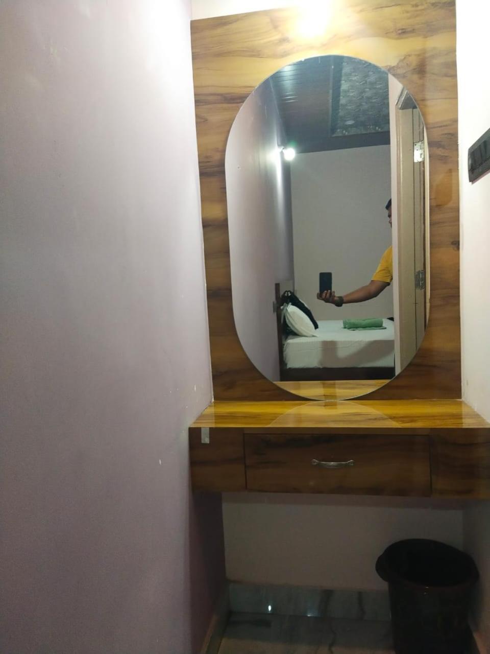 Manoj Homestay Hampi Zewnętrze zdjęcie