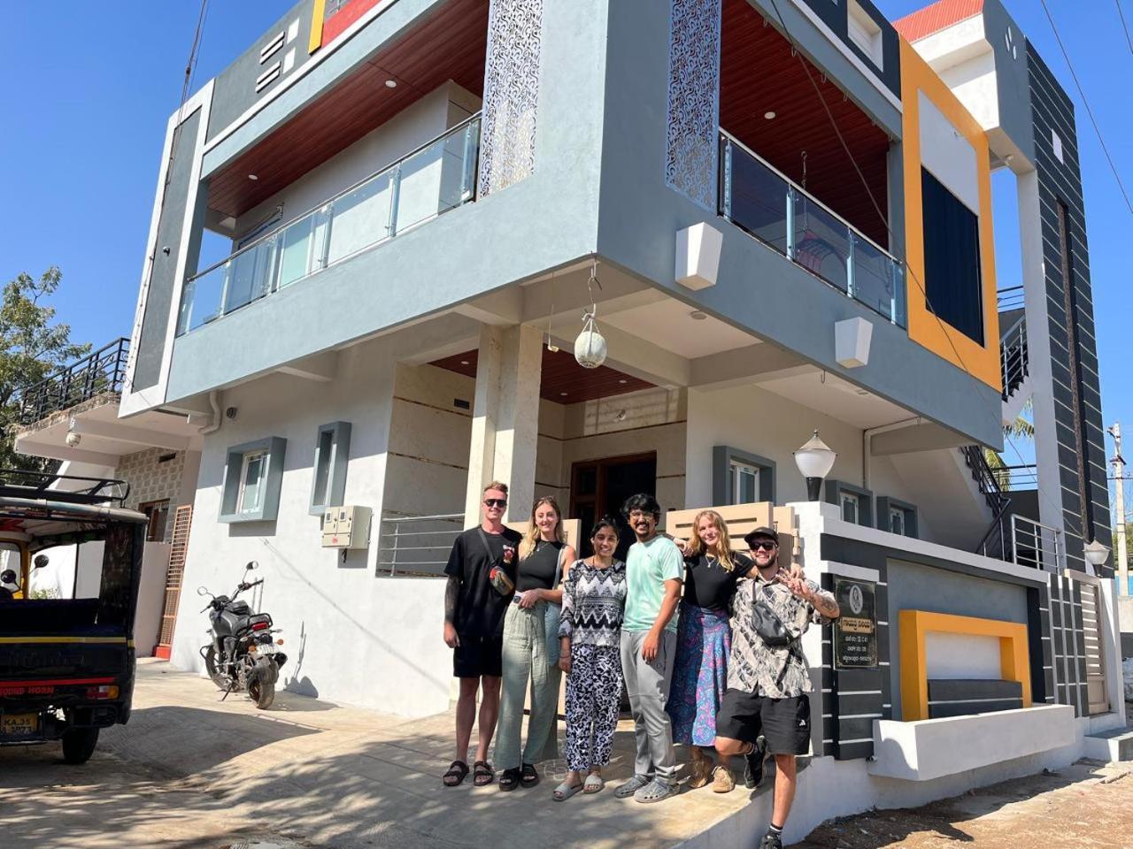 Manoj Homestay Hampi Zewnętrze zdjęcie